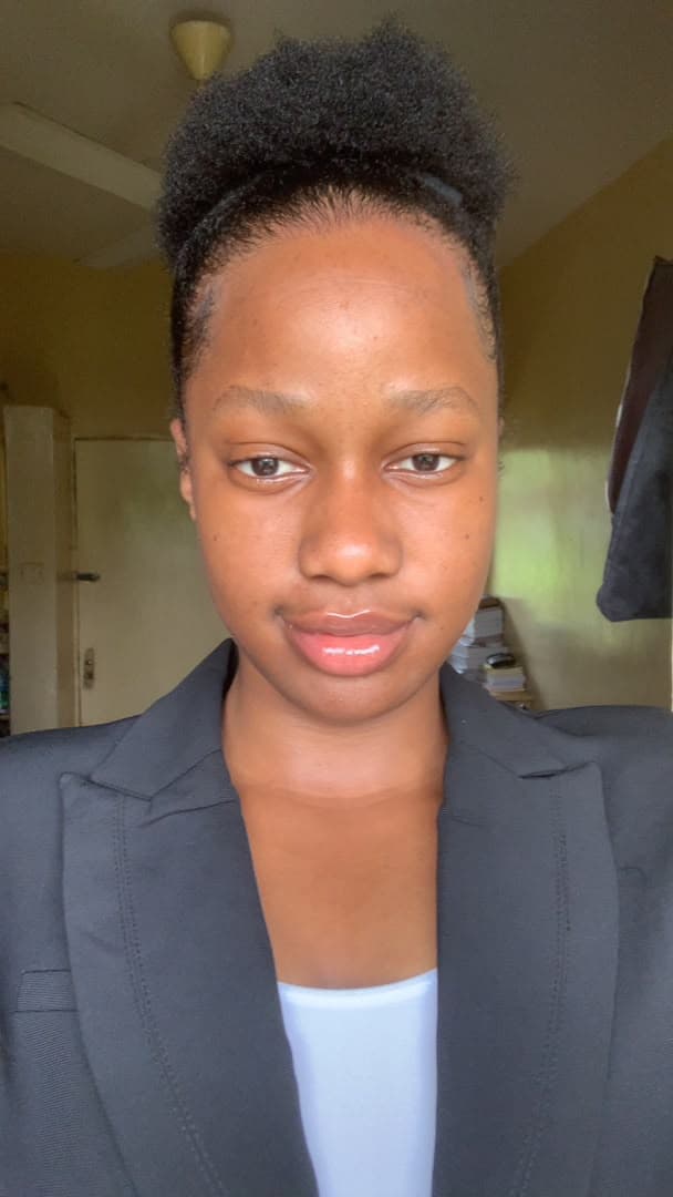 GLORIA OZOZA, Bridesmaid